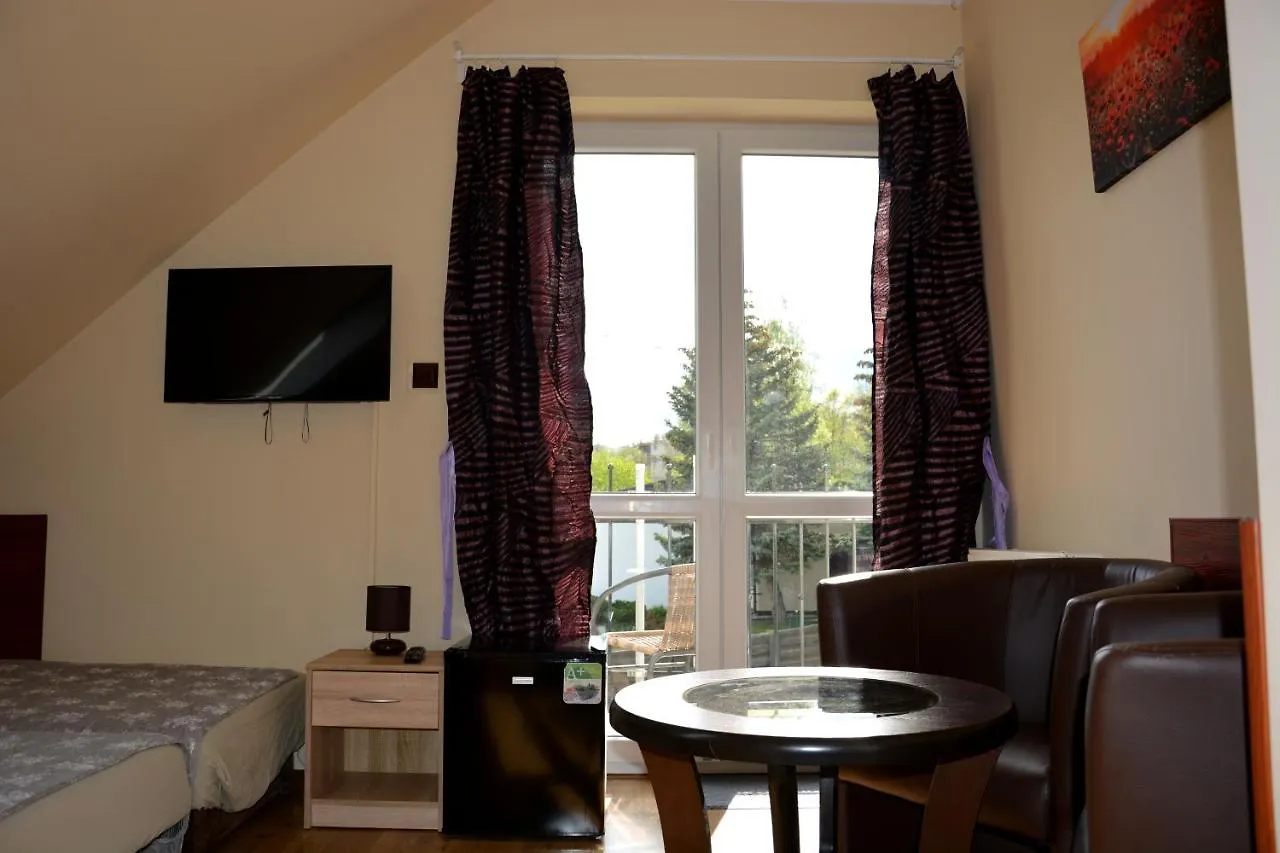 Apartamenty I Pokoje Goscinne Ala Szklarska Poreba 0*,