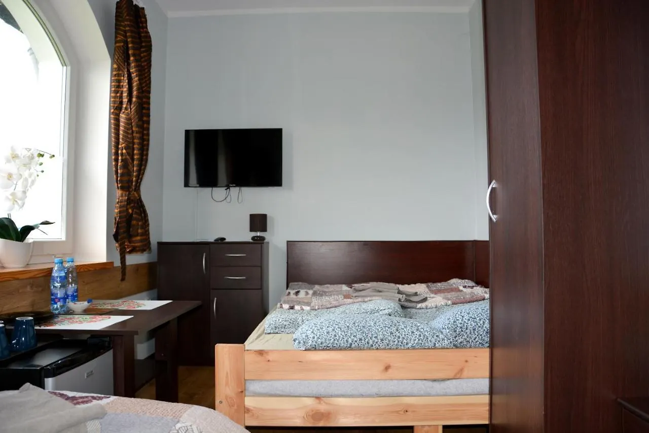 Homestay Apartamenty I Pokoje Goscinne Ala Szklarska Poreba Poland