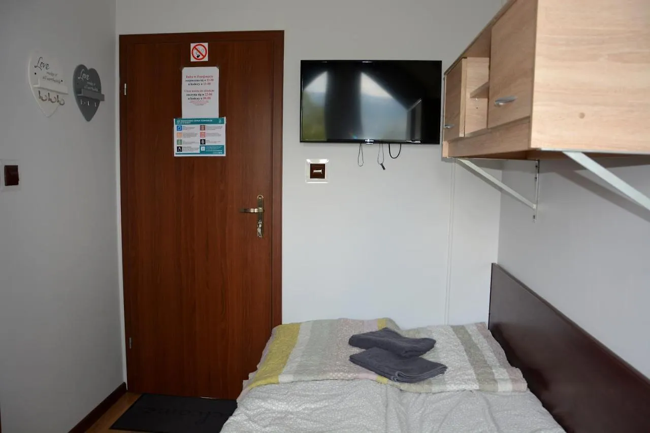 Apartamenty I Pokoje Goscinne Ala Szklarska Poreba Poland