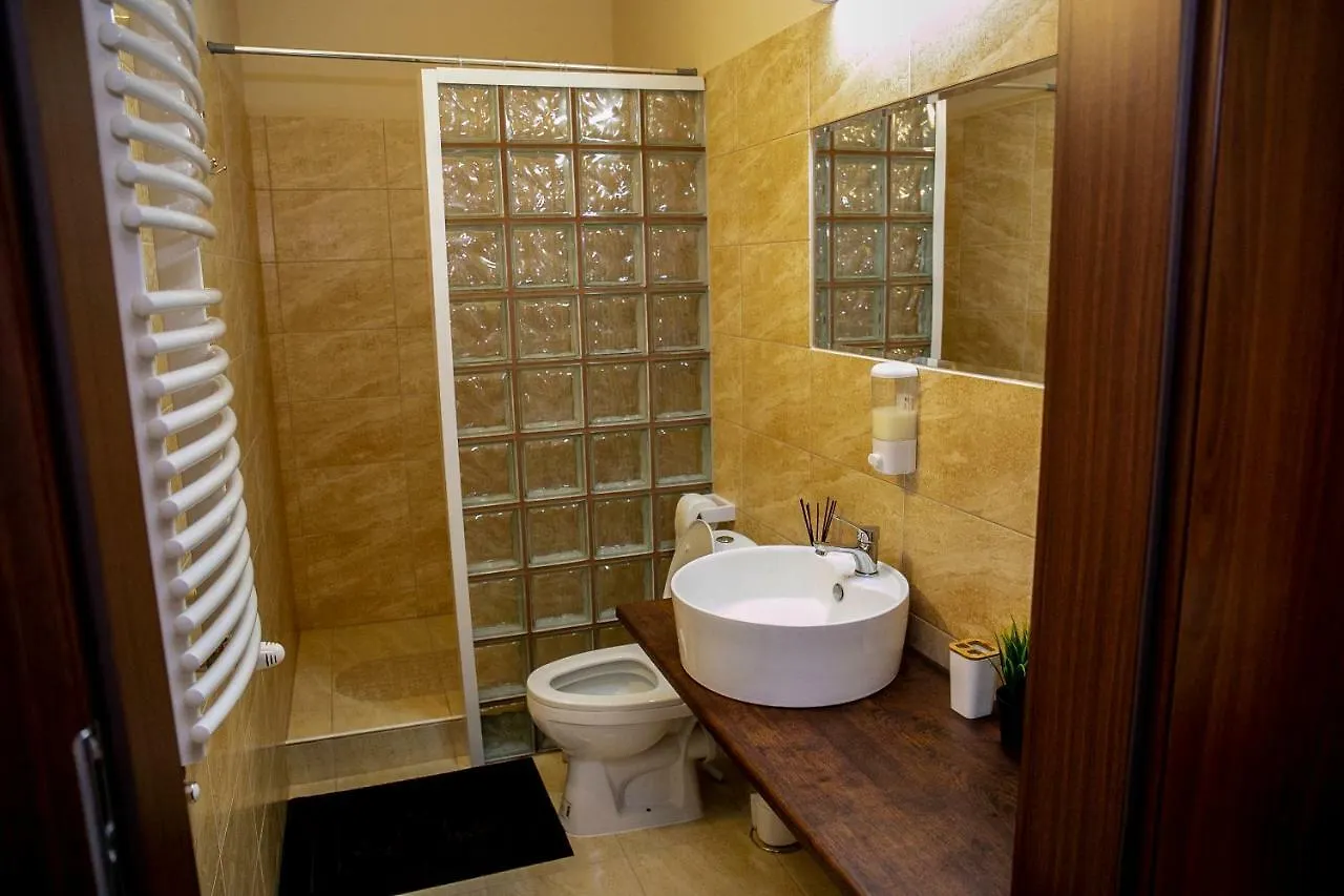 Apartamenty I Pokoje Goscinne Ala Szklarska Poreba 0*,